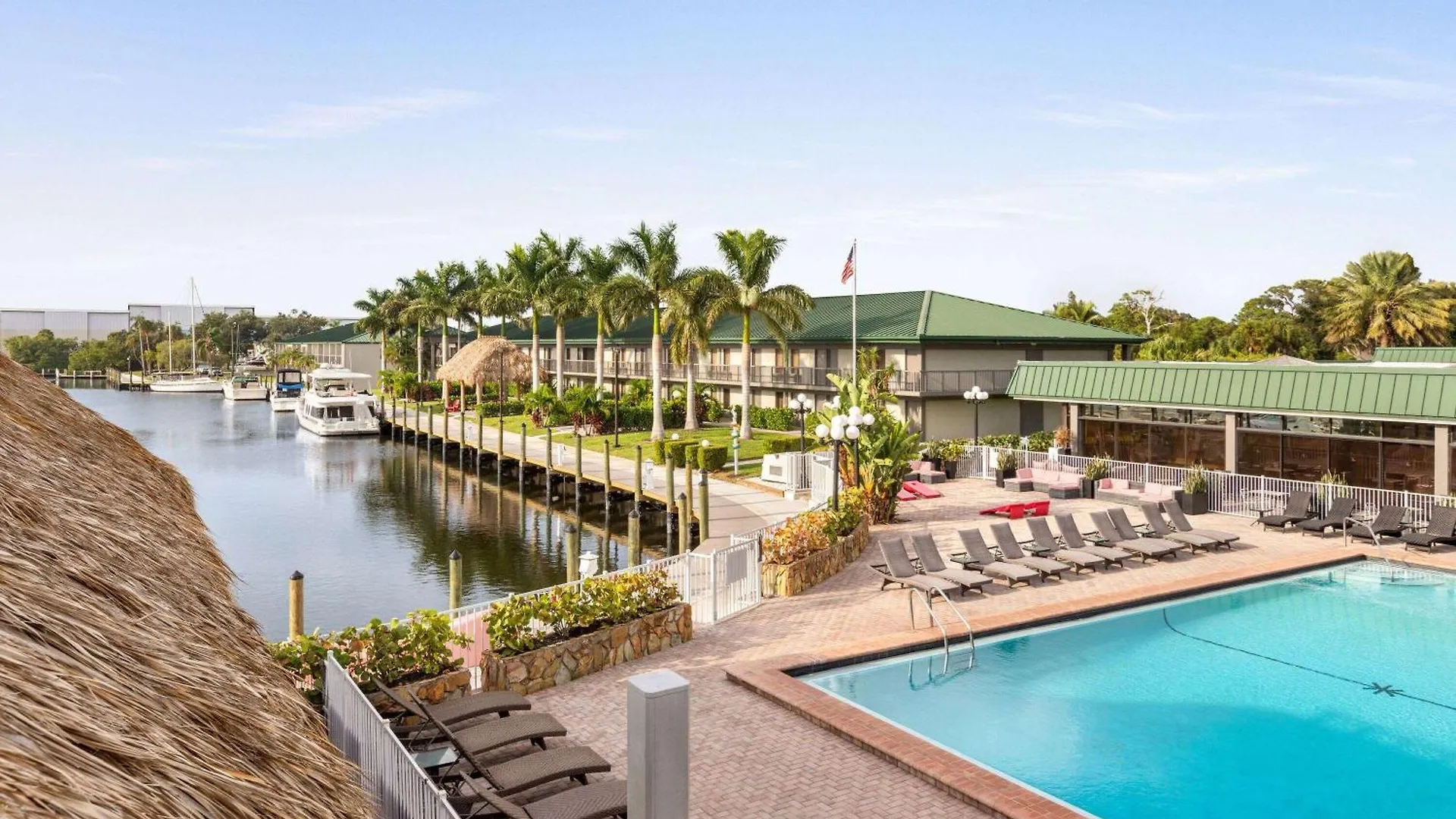 Hotel Ramada By Wyndham Waterfront Sarasota