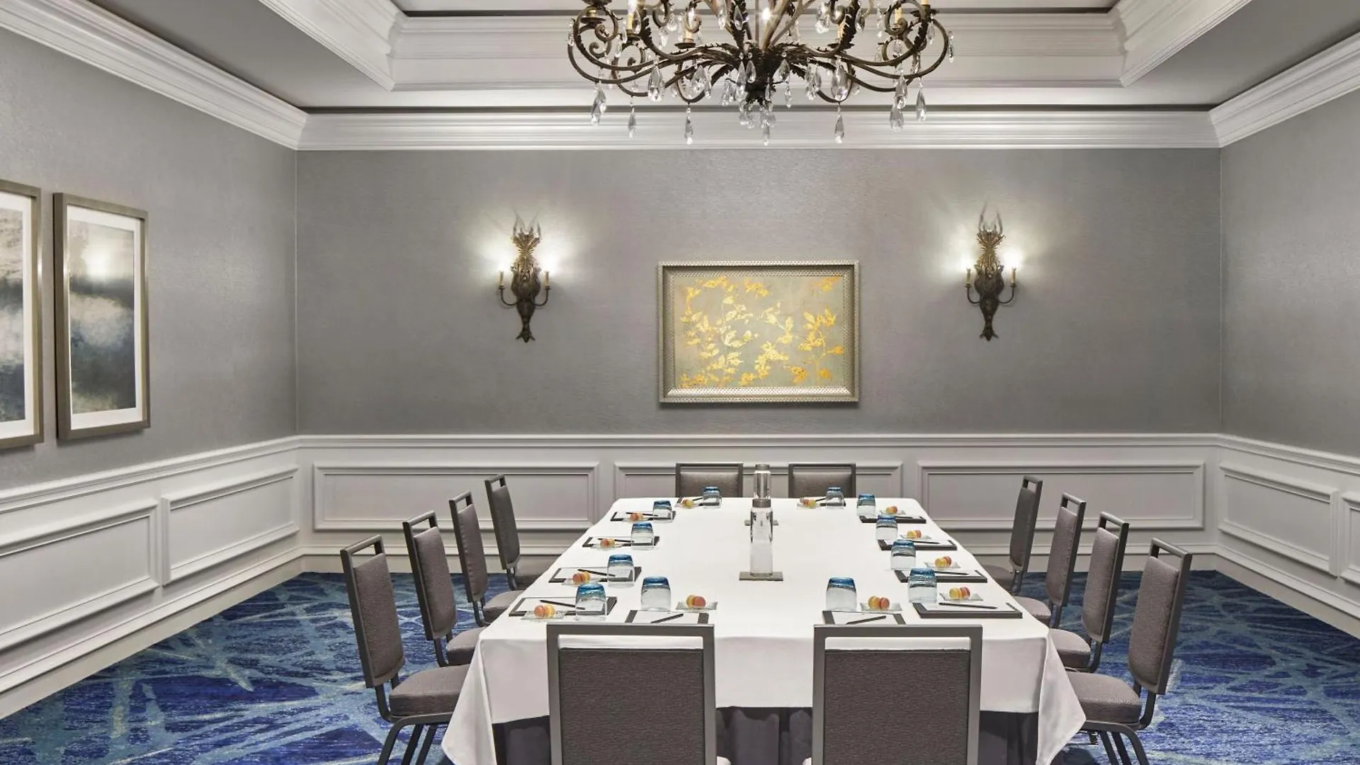 Hotel The Ritz-carlton, 5*