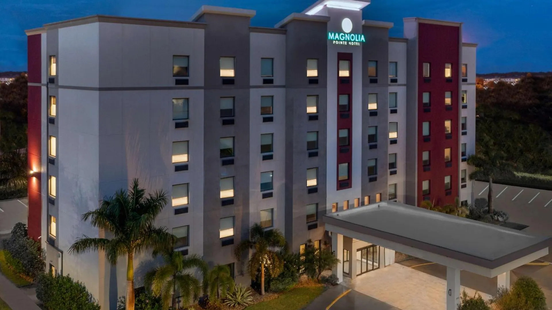 Hotel Magnolia Pointe; Bw Signature Collection
