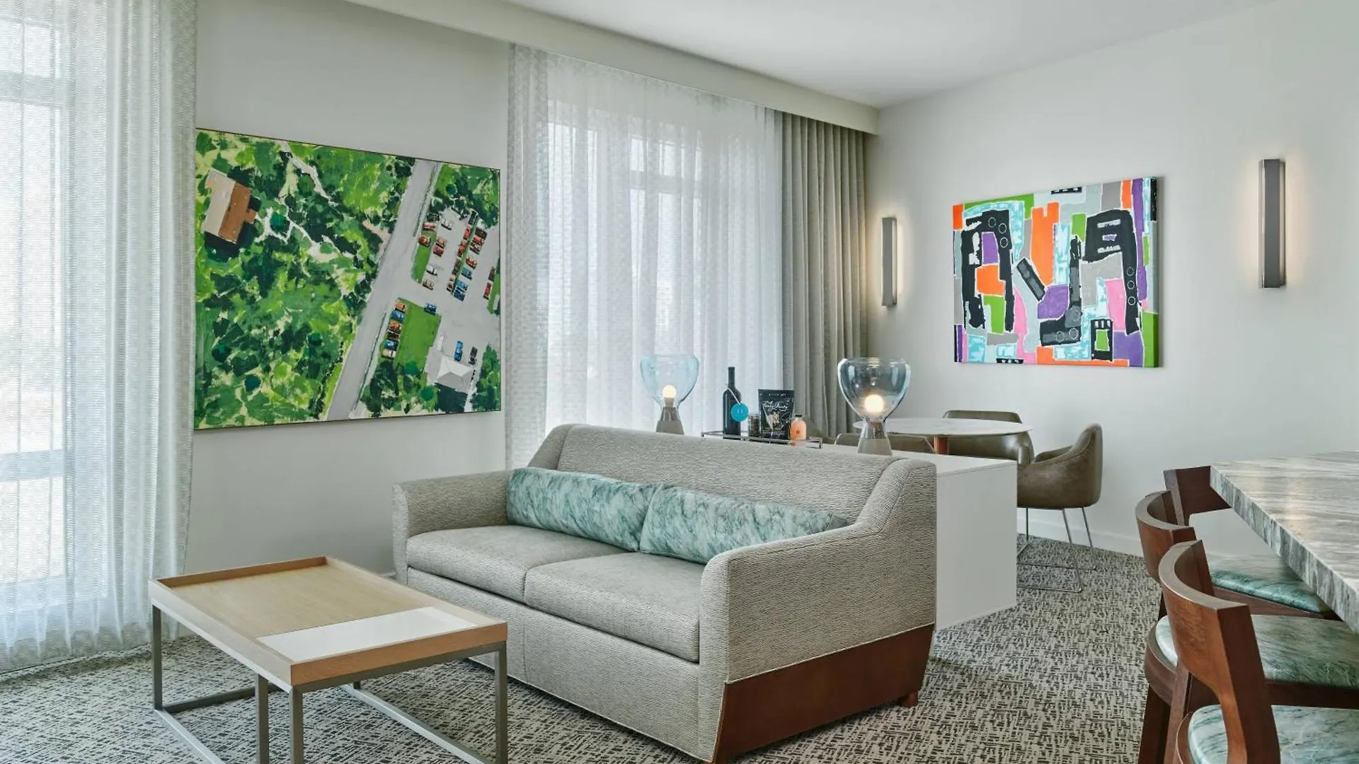 Art Ovation Hotel, Autograph Collection Σεϊρασότα