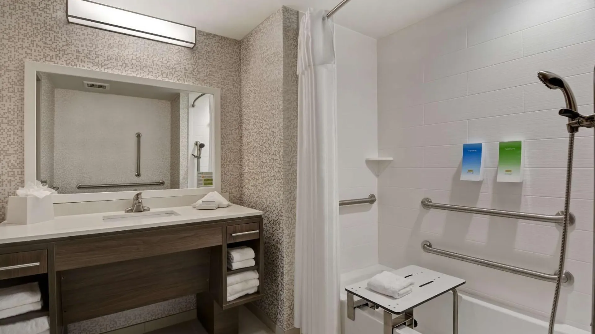 Home2 By Hilton, I-75 Bee Ridge, Fl 3*