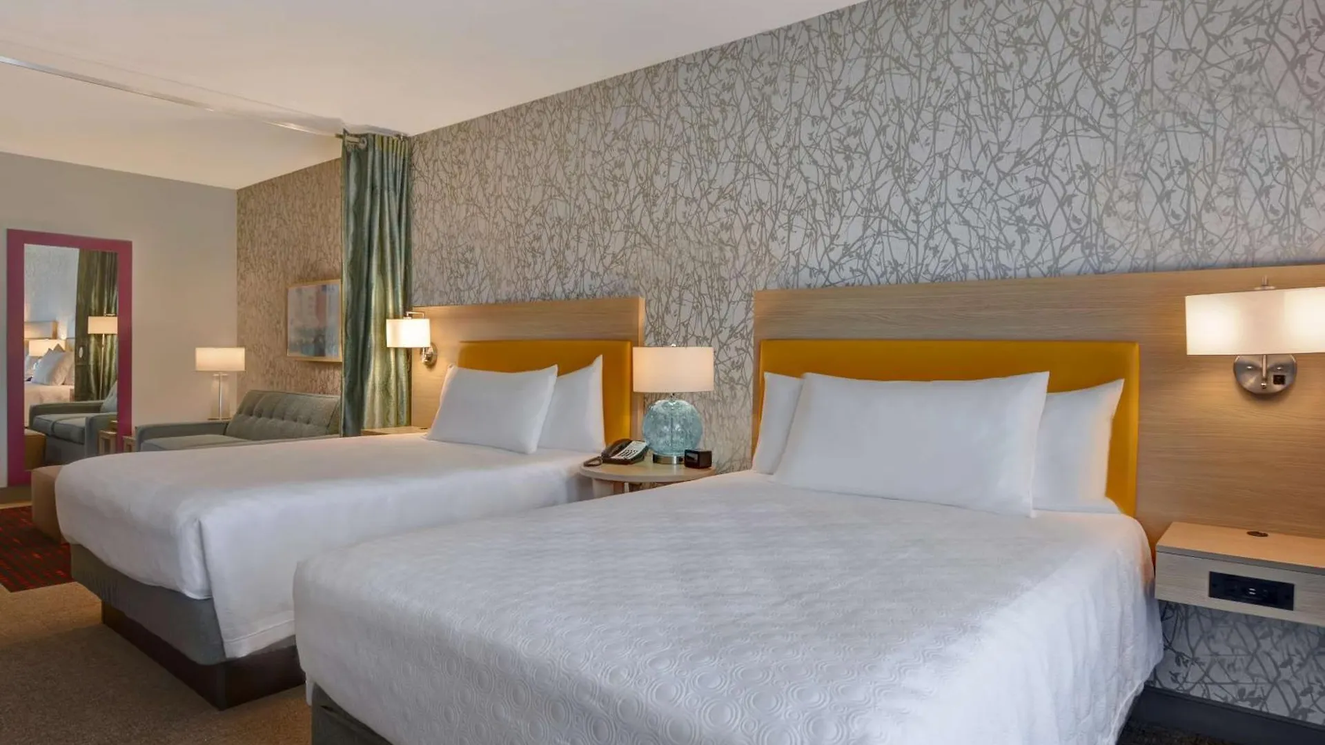Hotel Home2 By Hilton, I-75 Bee Ridge, Fl 3*
