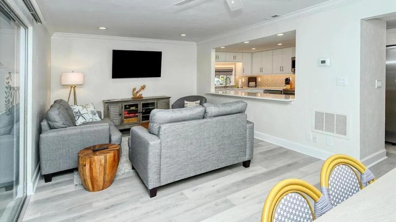 1207 Pd Garden Oasis Townhome Getaway Holiday home *