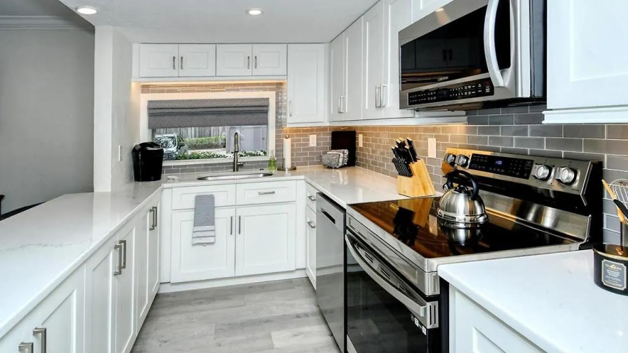 1207 Pd Garden Oasis Townhome Getaway Sarasota