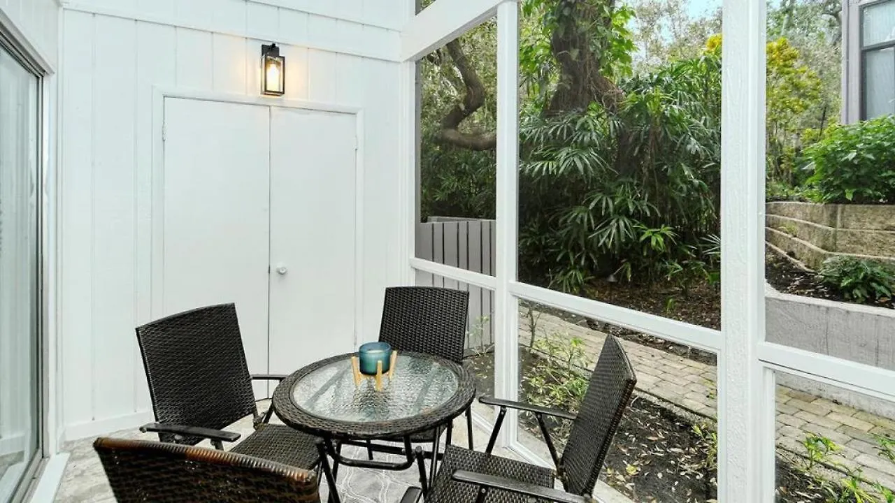 1207 Pd Garden Oasis Townhome Getaway Holiday home Sarasota