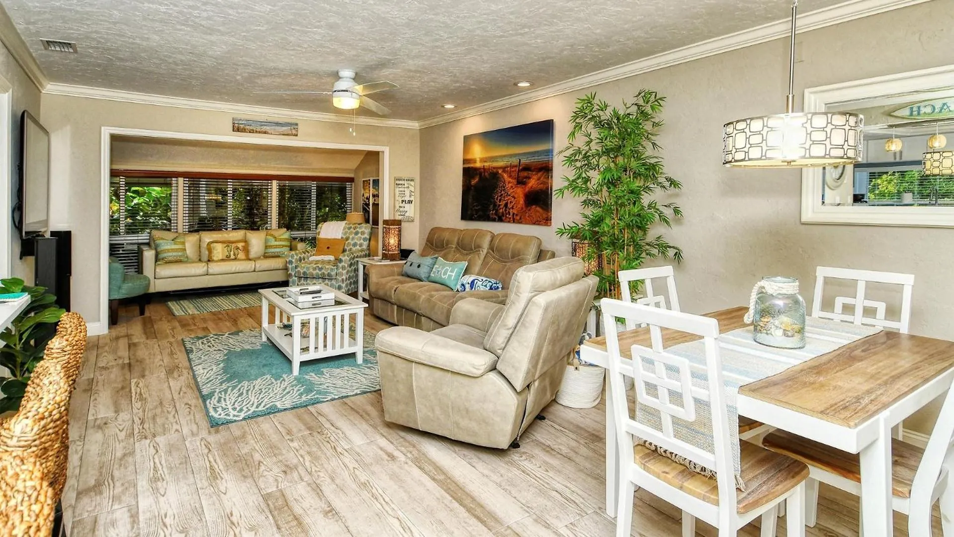 1160 Pd Your Garden Retreat Awaits *