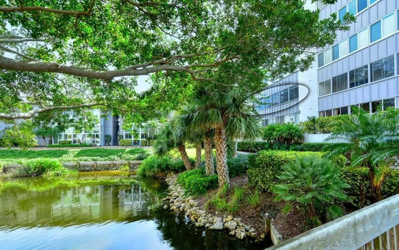 Semesterbostad 1055-206 High-rise Luxury 75 Yards From The Shore Sarasota