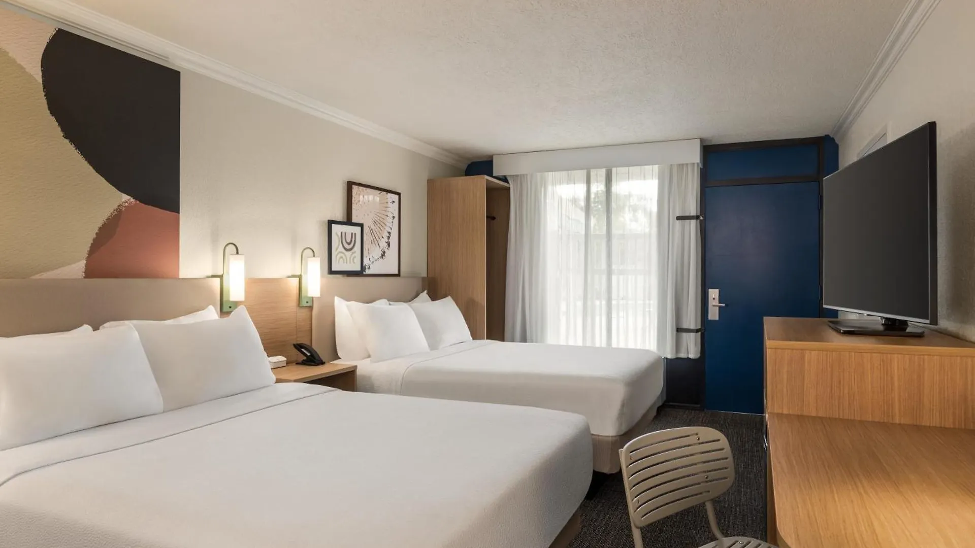 Western Siesta Key Gateway Hotel