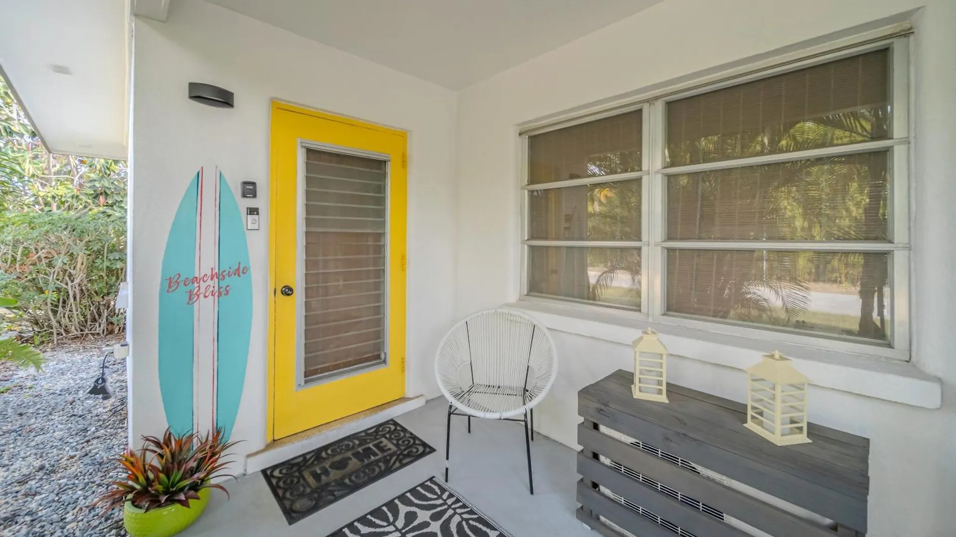 Fantastic Island House 1 Mile To The With Heated Pool بيت للعطل