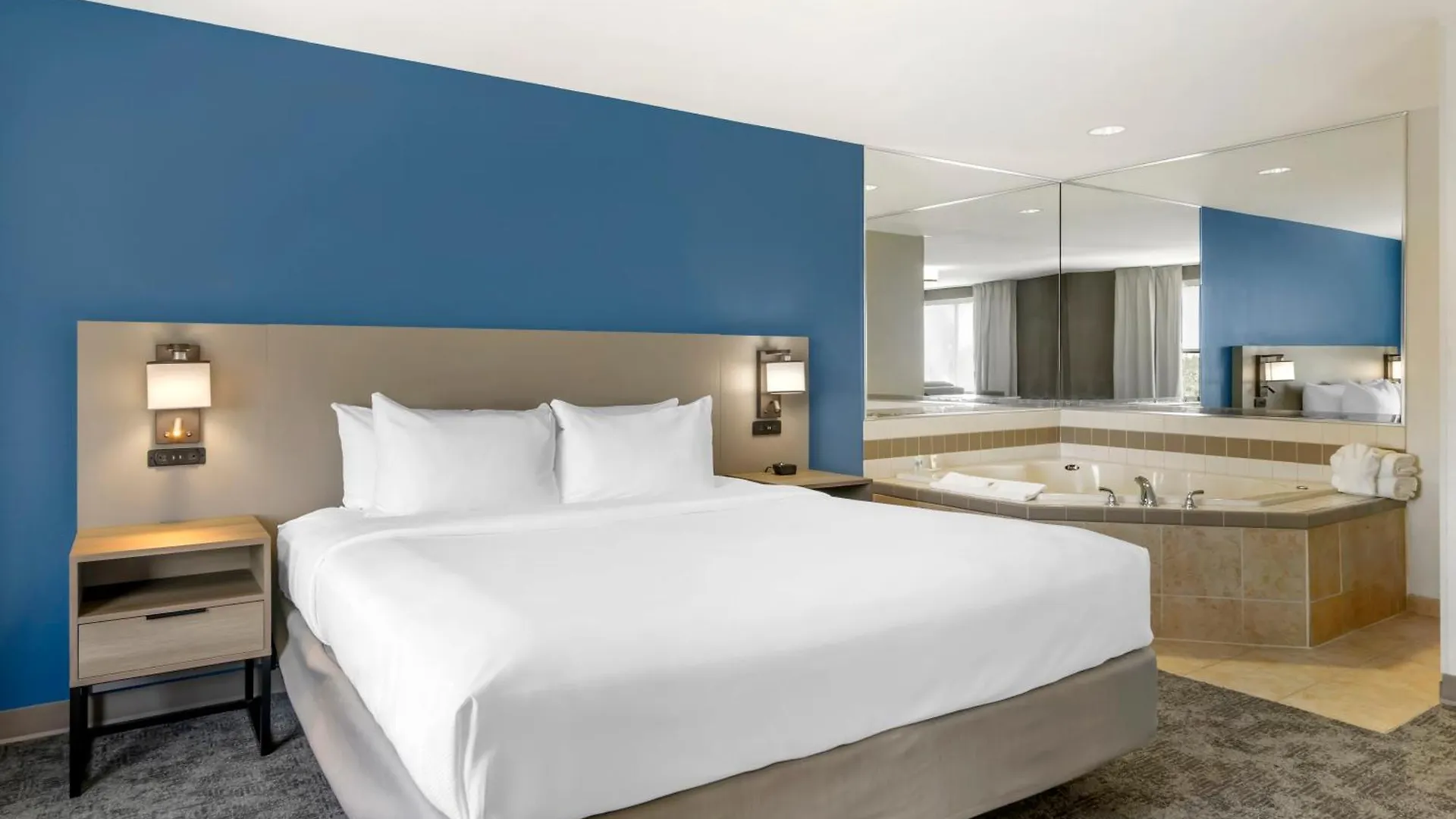 Comfort Sarasota-siesta Key Hotel
