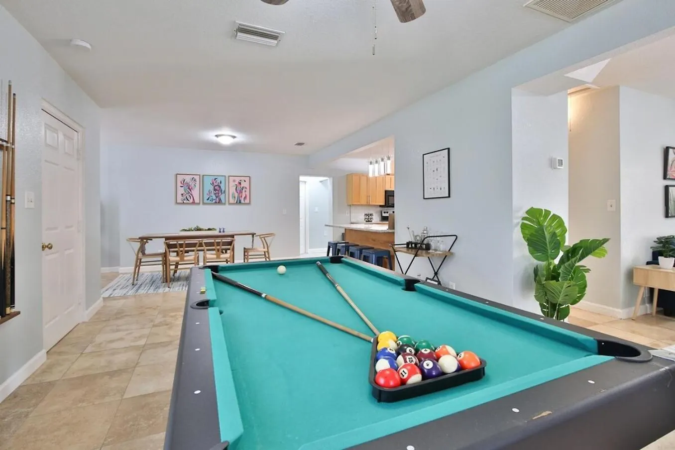 Coastal W Amazing Courtyard - Splash Pad! *