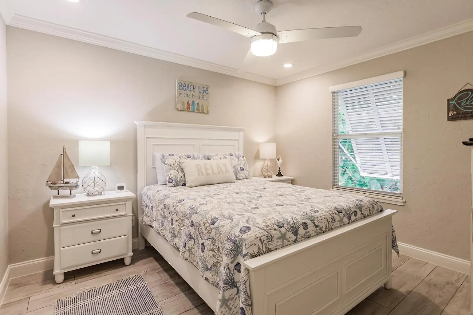 1160 Pd Your Garden Retreat Awaits Holiday home