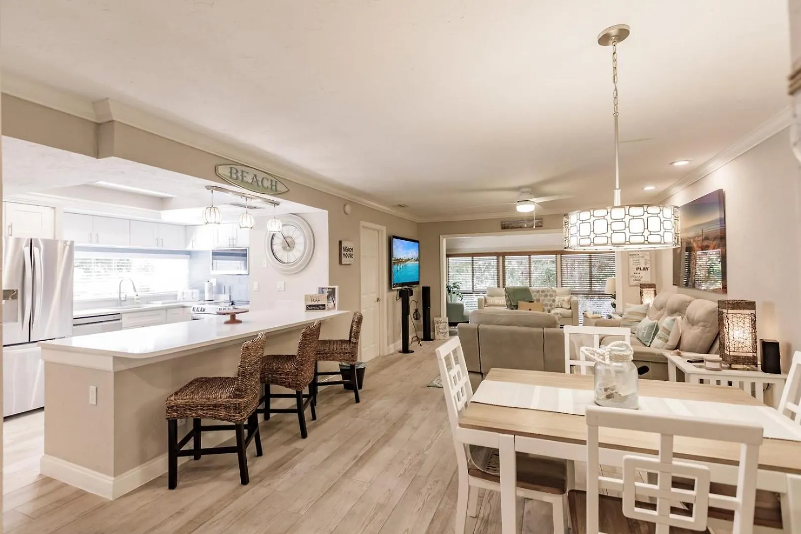 1160 Pd Your Garden Retreat Awaits *