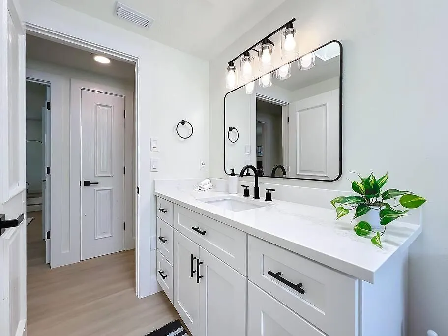 Poolside Paradise Near Siesta Key بيت للعطل ساراسوتا