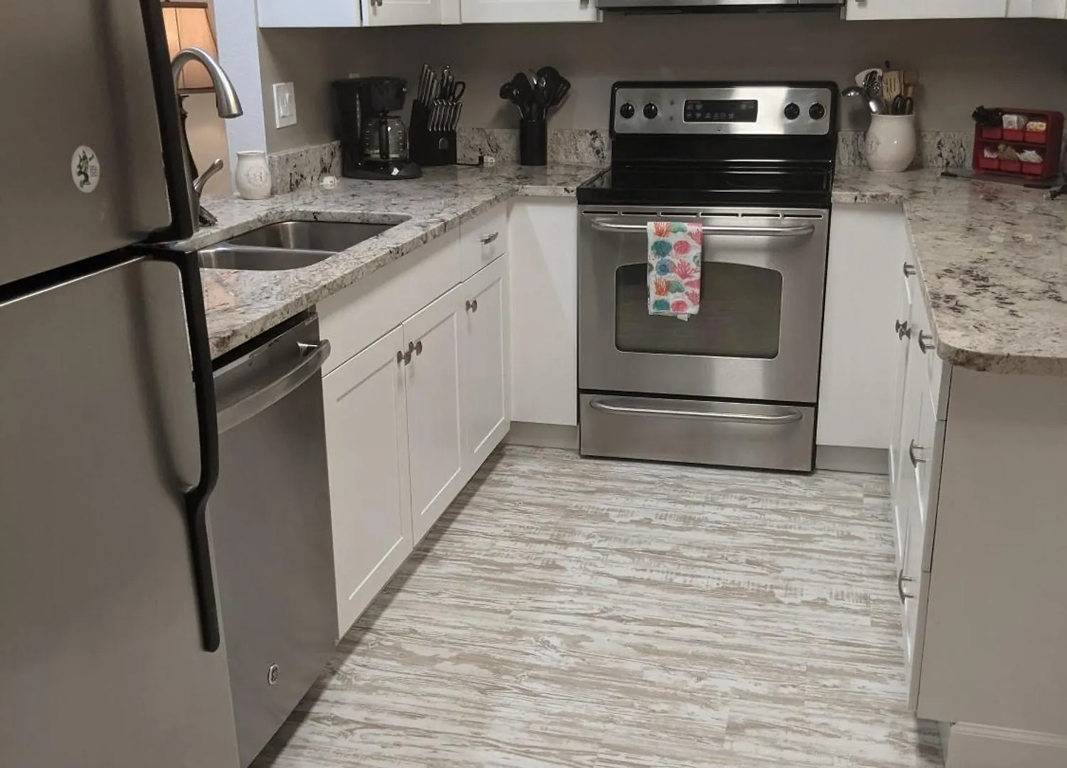 Beautiful 2bedr 2bathr With Pool And Jacuzzi, Close To Siesta Key * Sarasota
