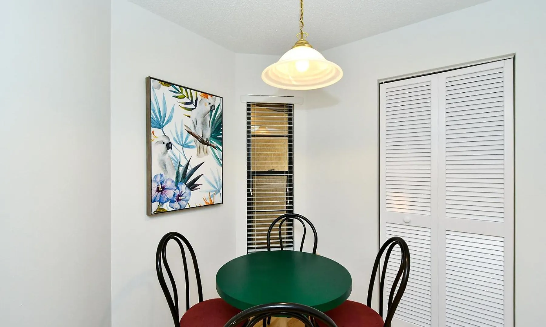 Pine Tree Pool Close To The Beaches Siesta Key Holiday home *