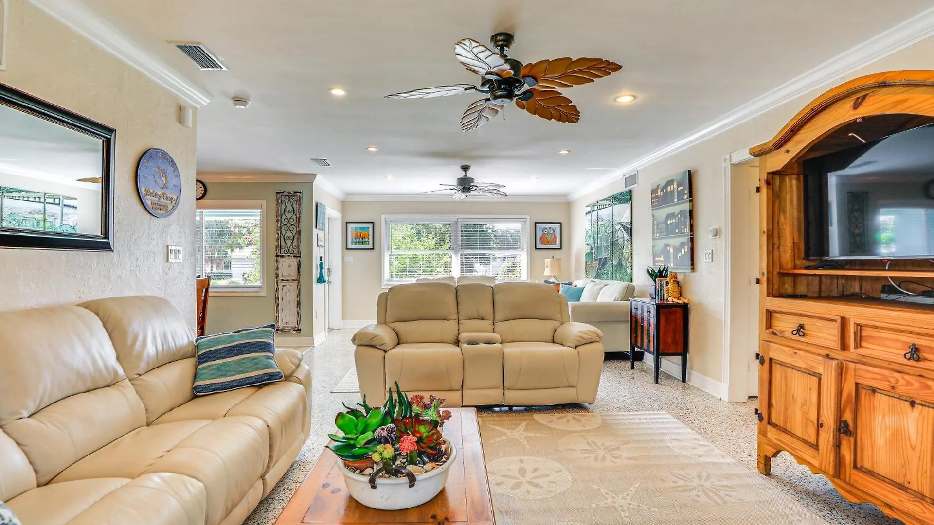 Quiet Retreat - 6 Mi To Siesta Key Beach! Holiday home