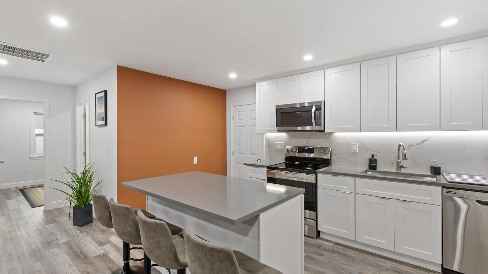 5 Min From Downtown Holiday home *