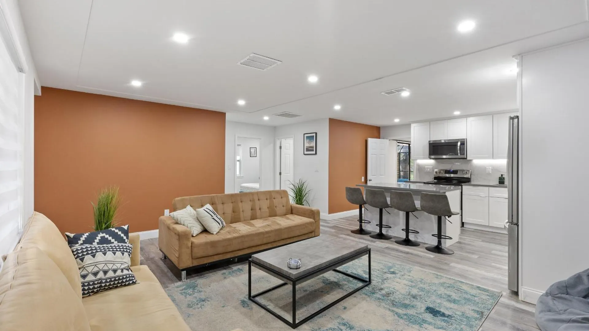 5 Min From Downtown Holiday home *