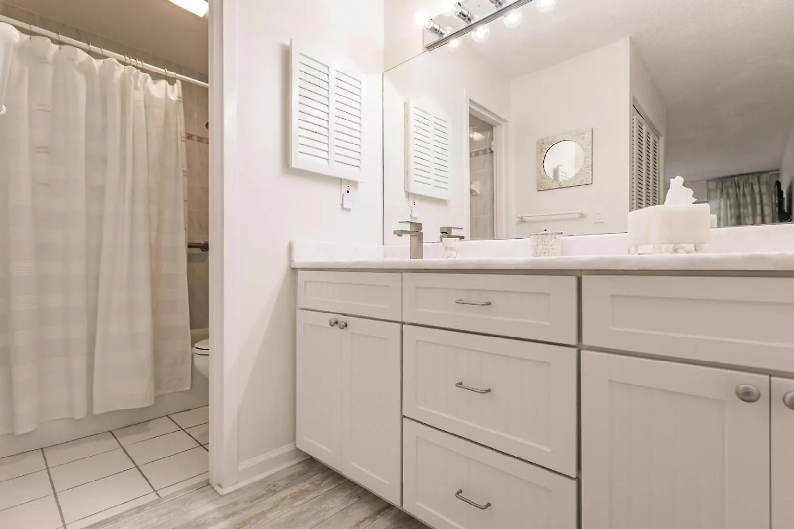 1255-202 Steps From The Bay With Pool Views *