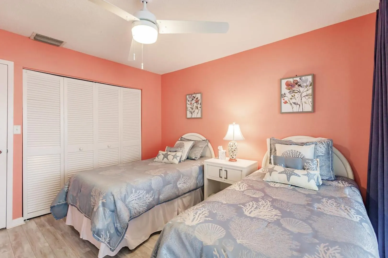 1255-202 Steps From The Bay With Pool Views Holiday home *