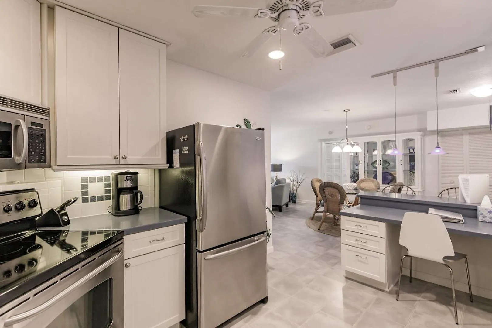 1255-202 Steps From The Bay With Pool Views * Sarasota