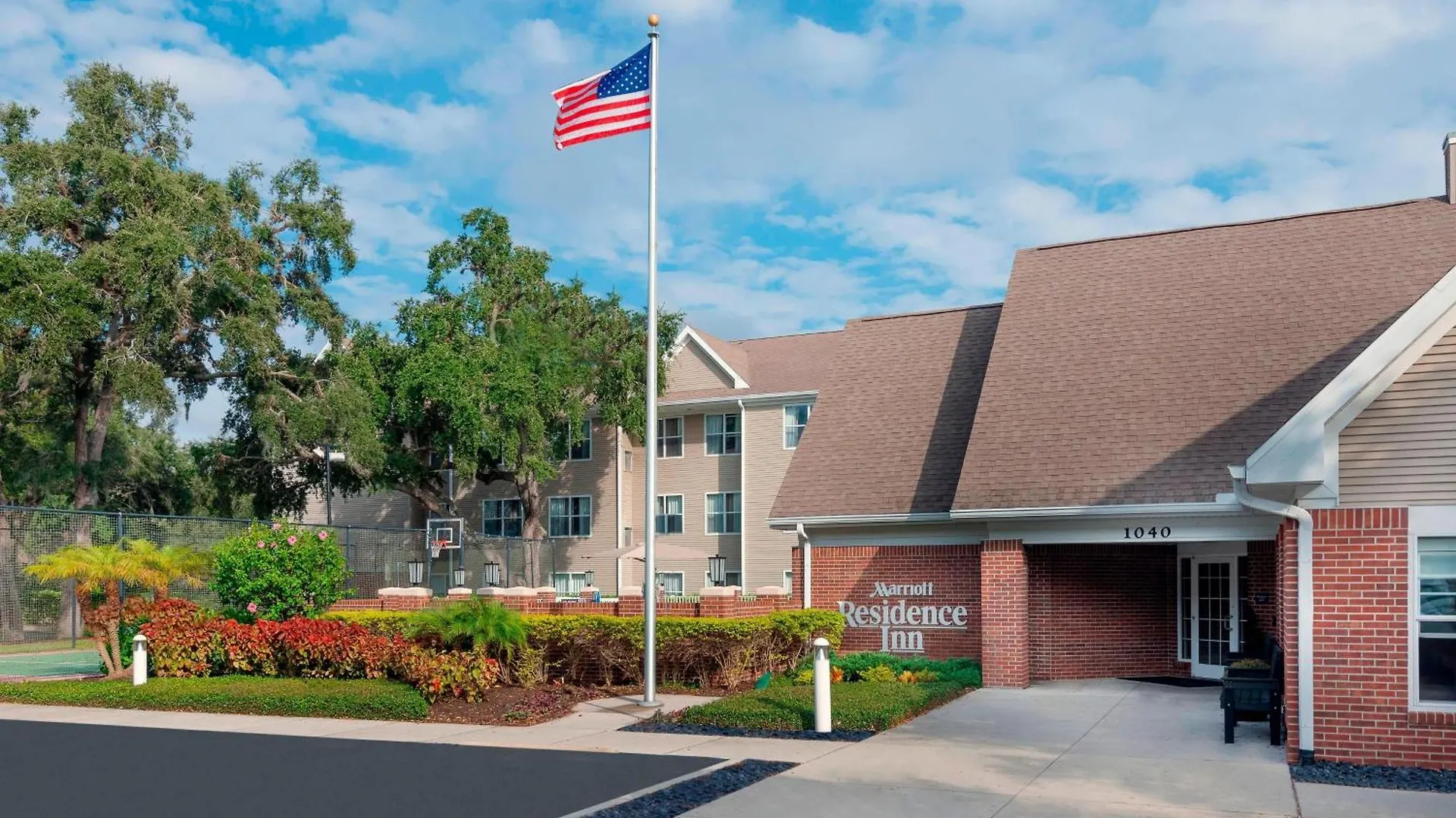 Hotel By Marriott Bradenton