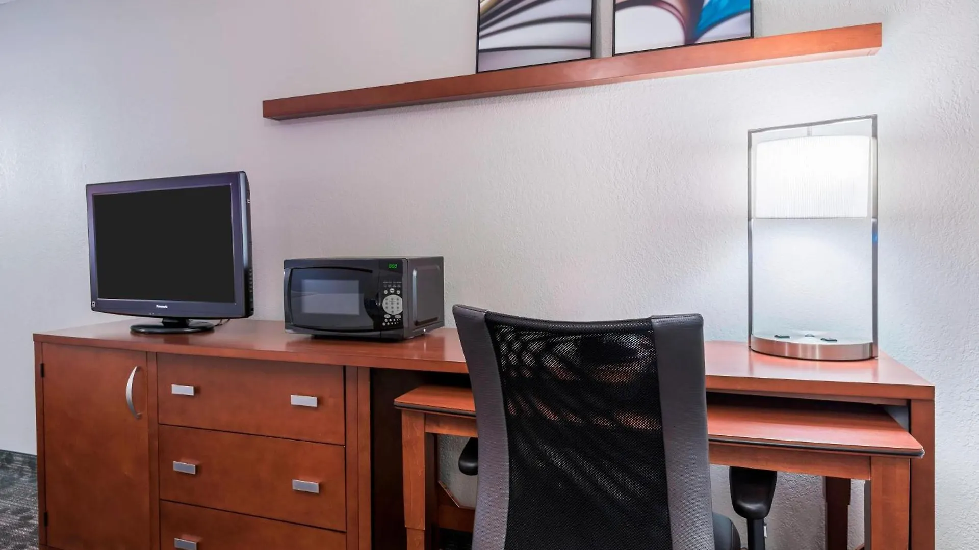 Courtyard Bradenton Airport Hotel 3*