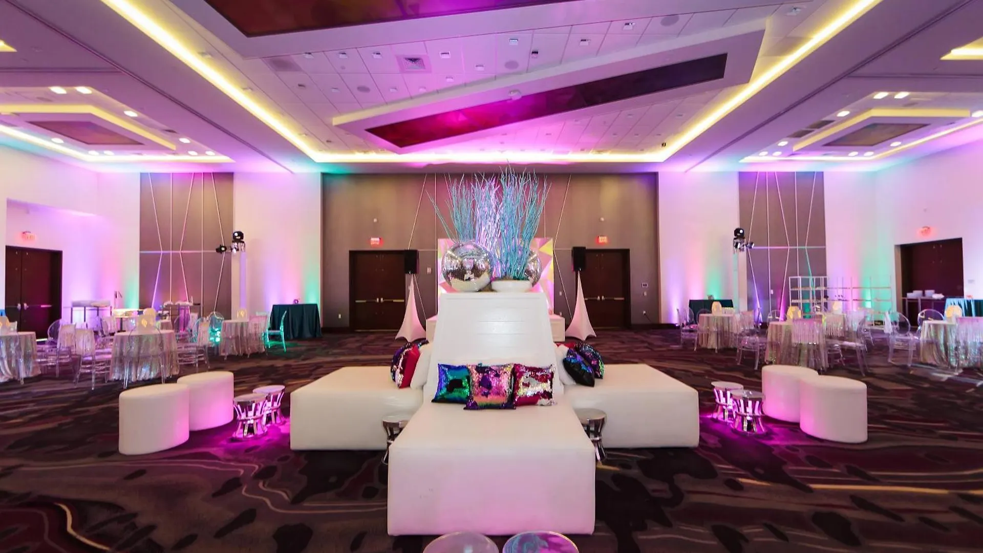 Art Ovation Hotel, Autograph Collection Ξενοδοχείο 4*