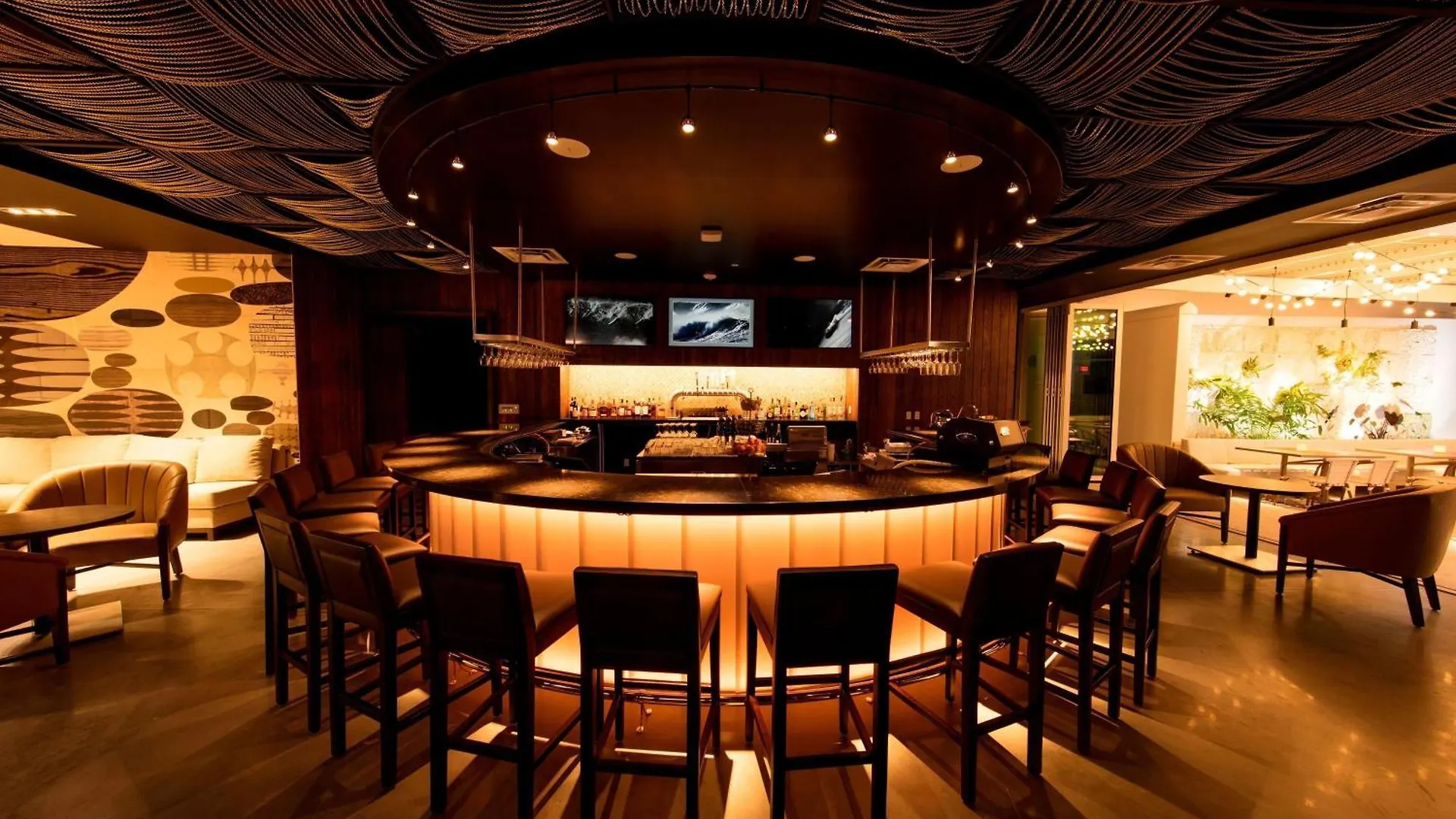 The Modern, A Tribute Portfolio Hotel 4*