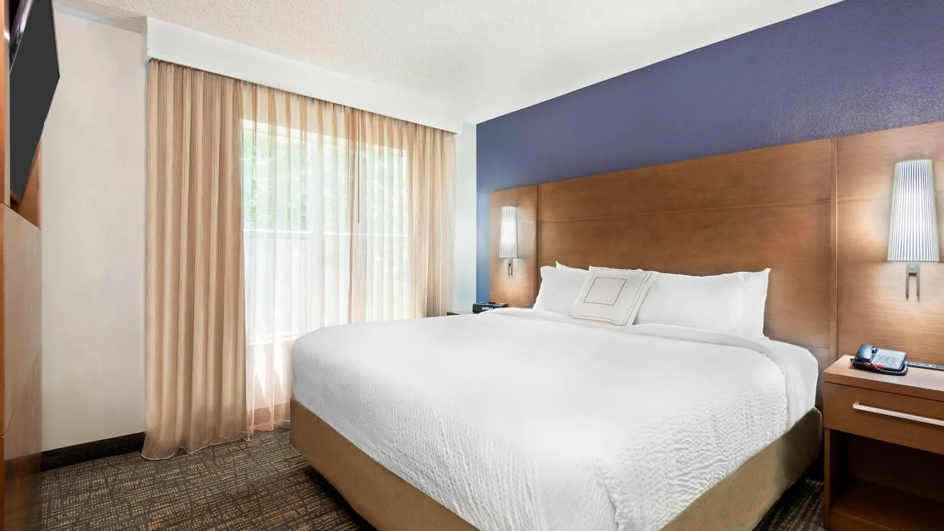 Hotel By Marriott Bradenton Sarasota