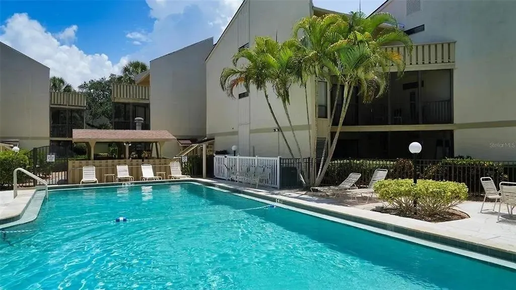 Apartment Siesta Paraiso With Pool Siesta Key Bay Oaks