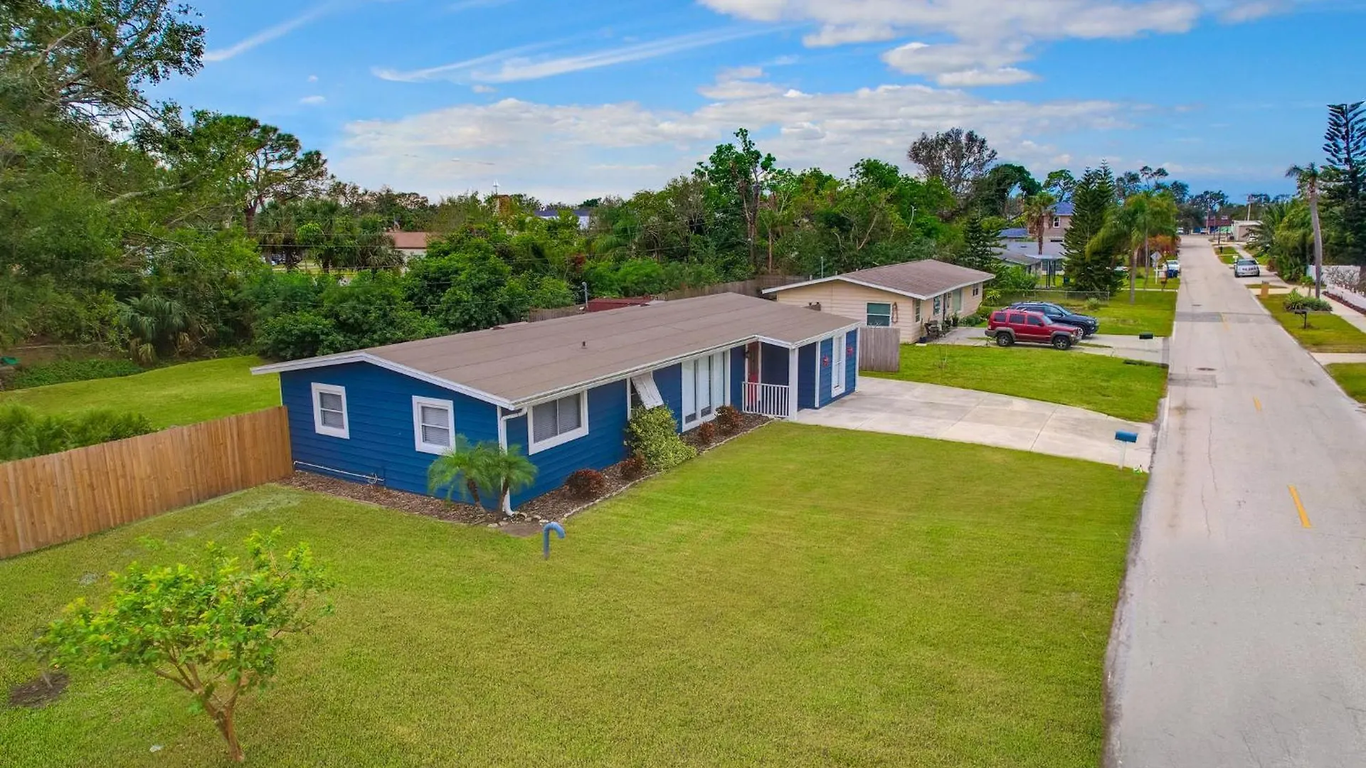 Remodel House With Heated Pool, Patio And Gas Grill! *
