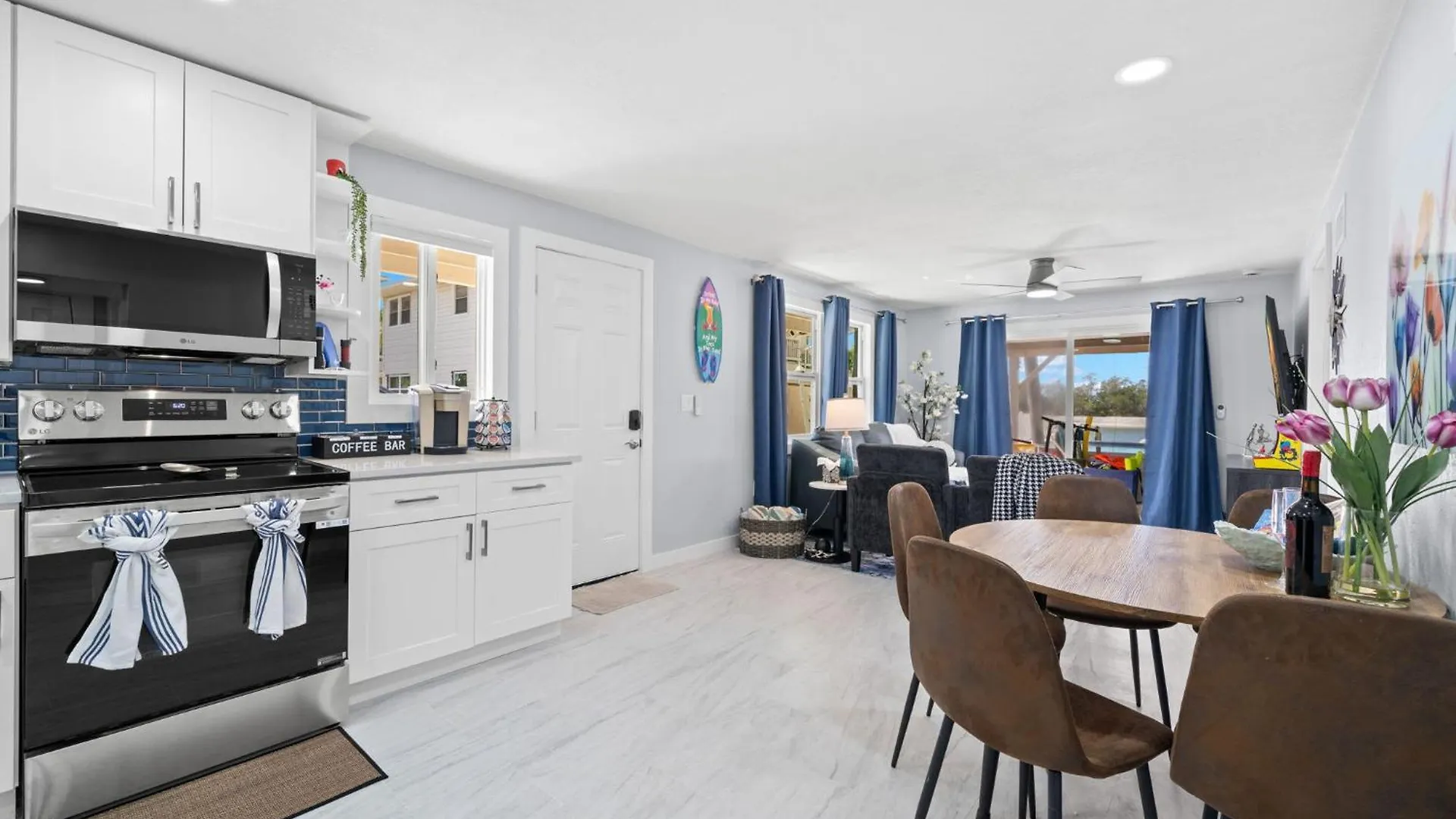 Manatee Key-waterfront Minutes To Turtle Apartment *