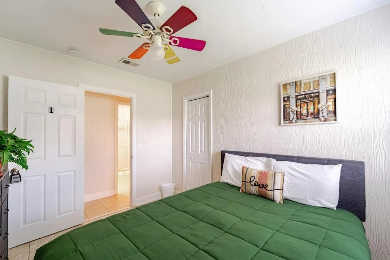 Cozy Coastal Paradise On Siesta Key 7 Mins To Holiday home *