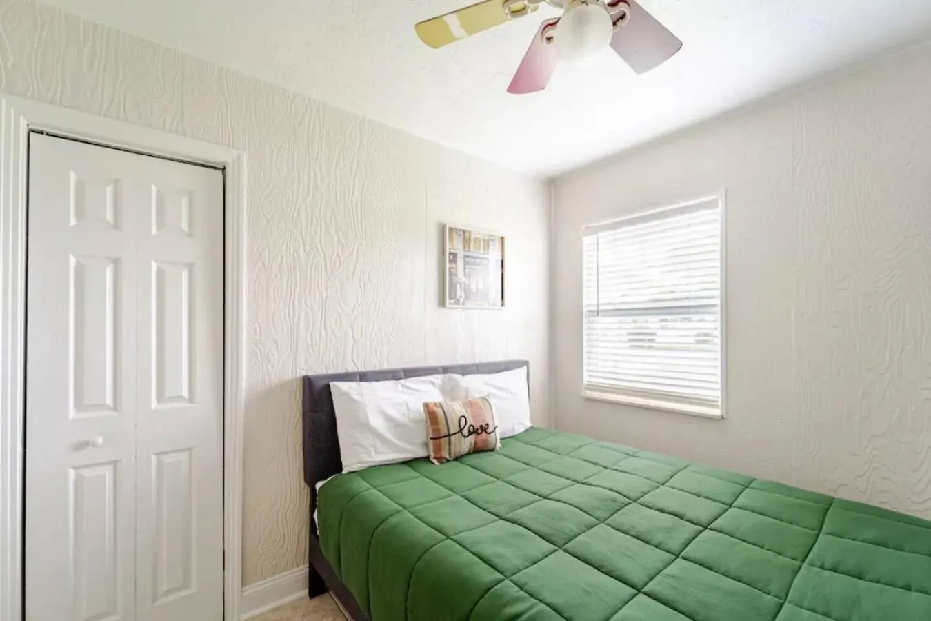 Private In Shared Near *