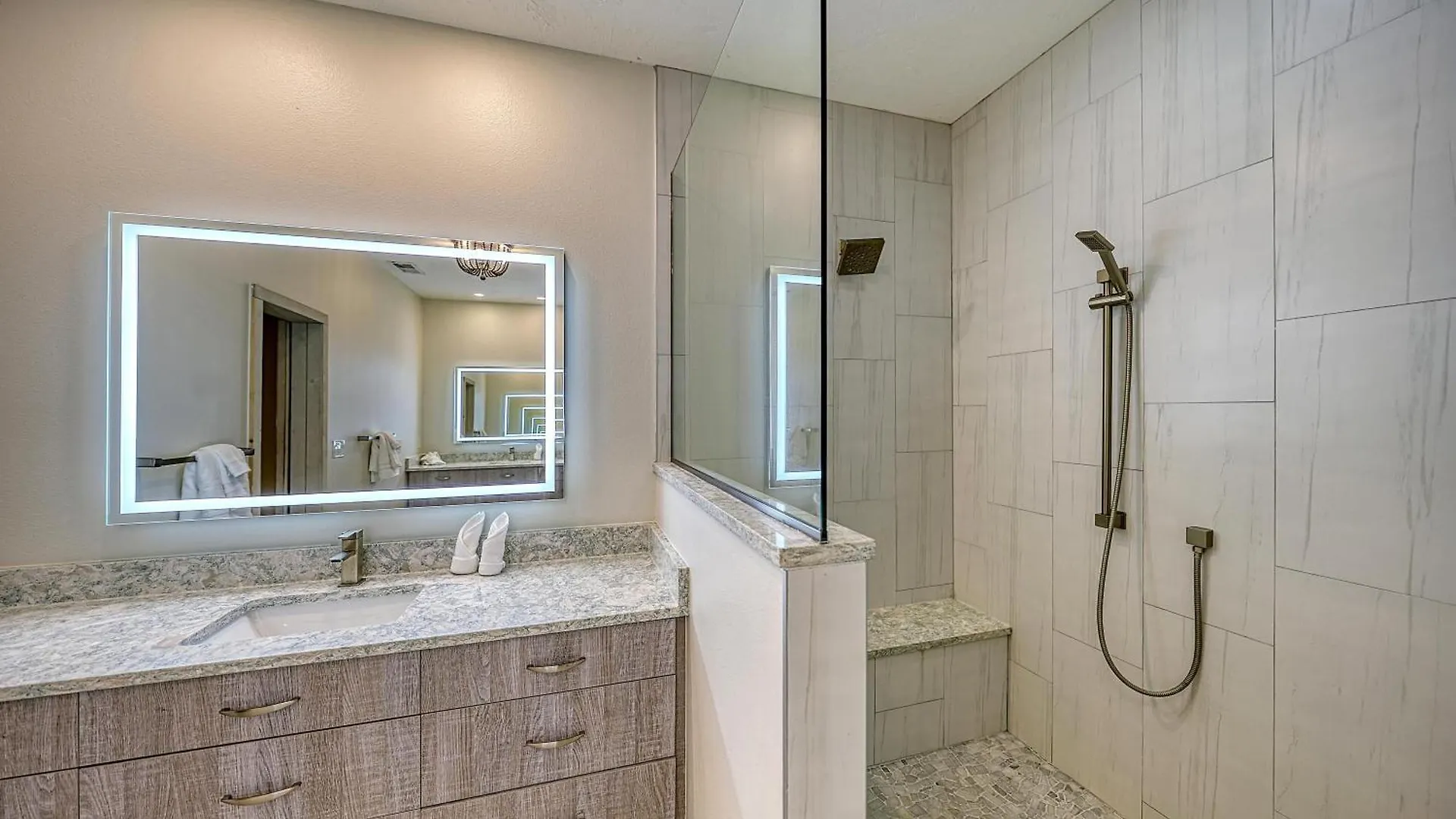 The Pearl On The Bay - 1370 بيت للعطل *