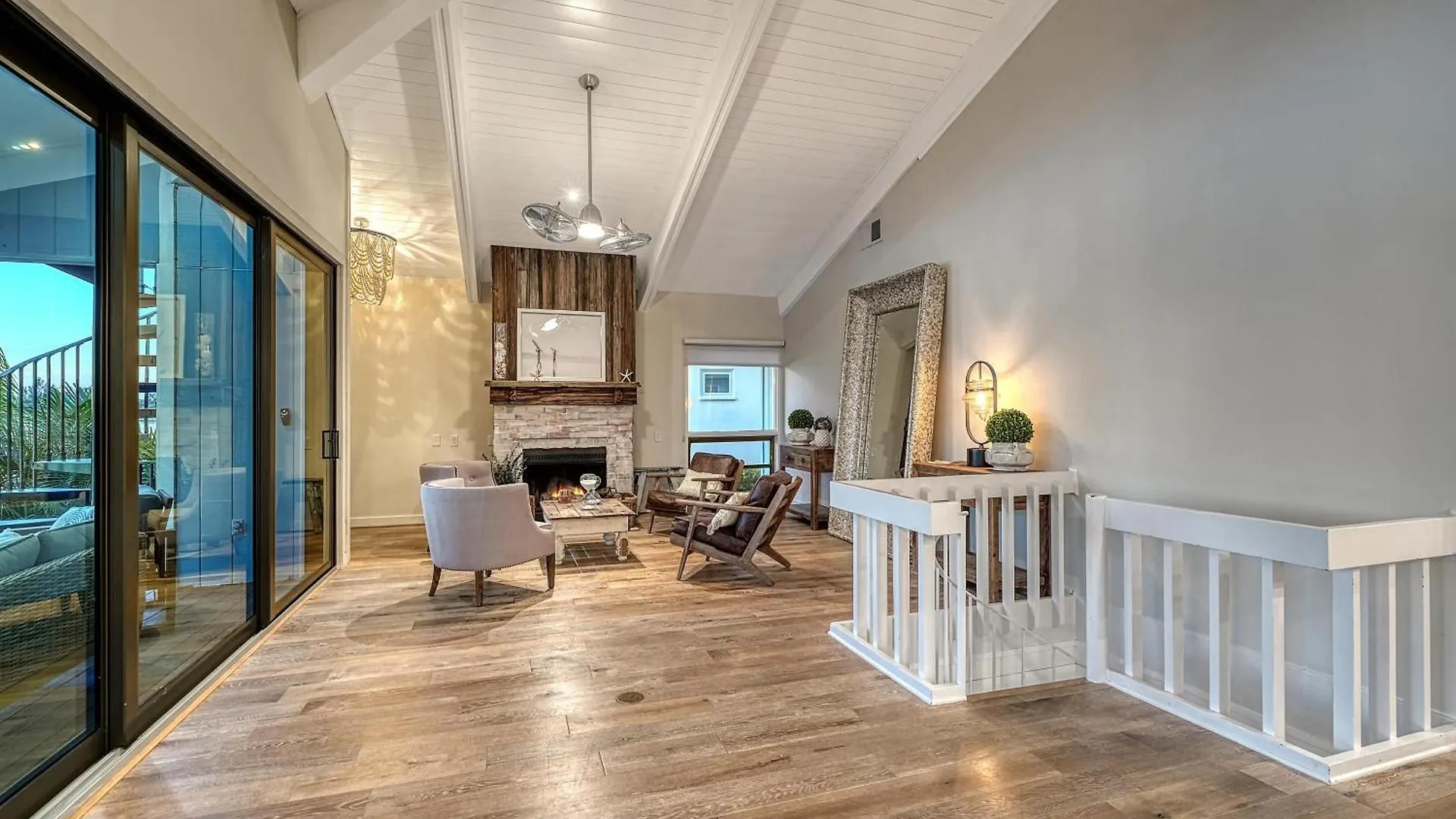 The Pearl On The Bay - 1370