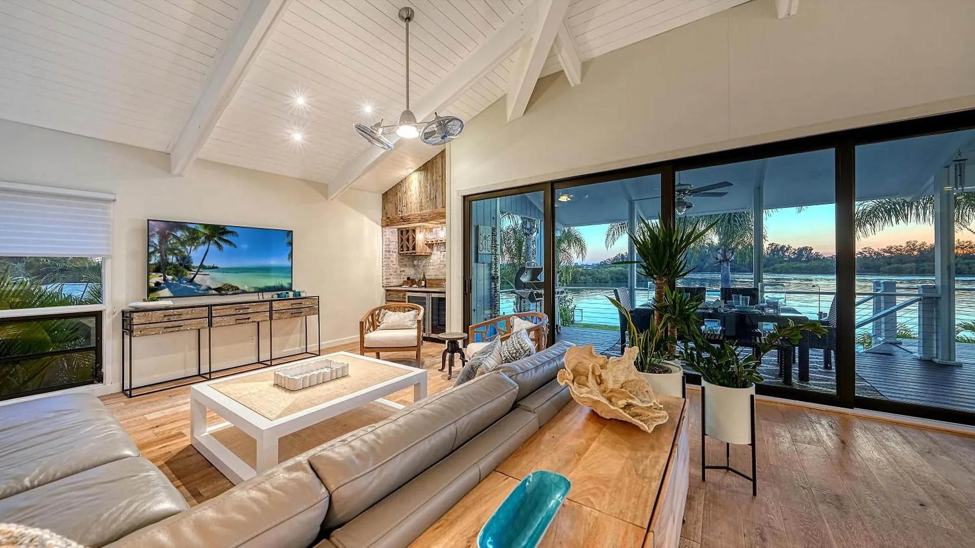 The Pearl On The Bay - 1370 بيت للعطل *