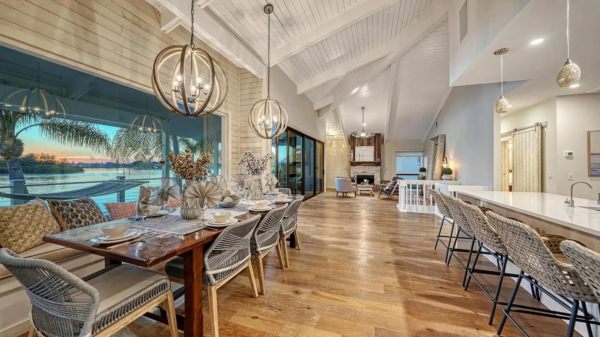 The Pearl On The Bay - 1370 بيت للعطل