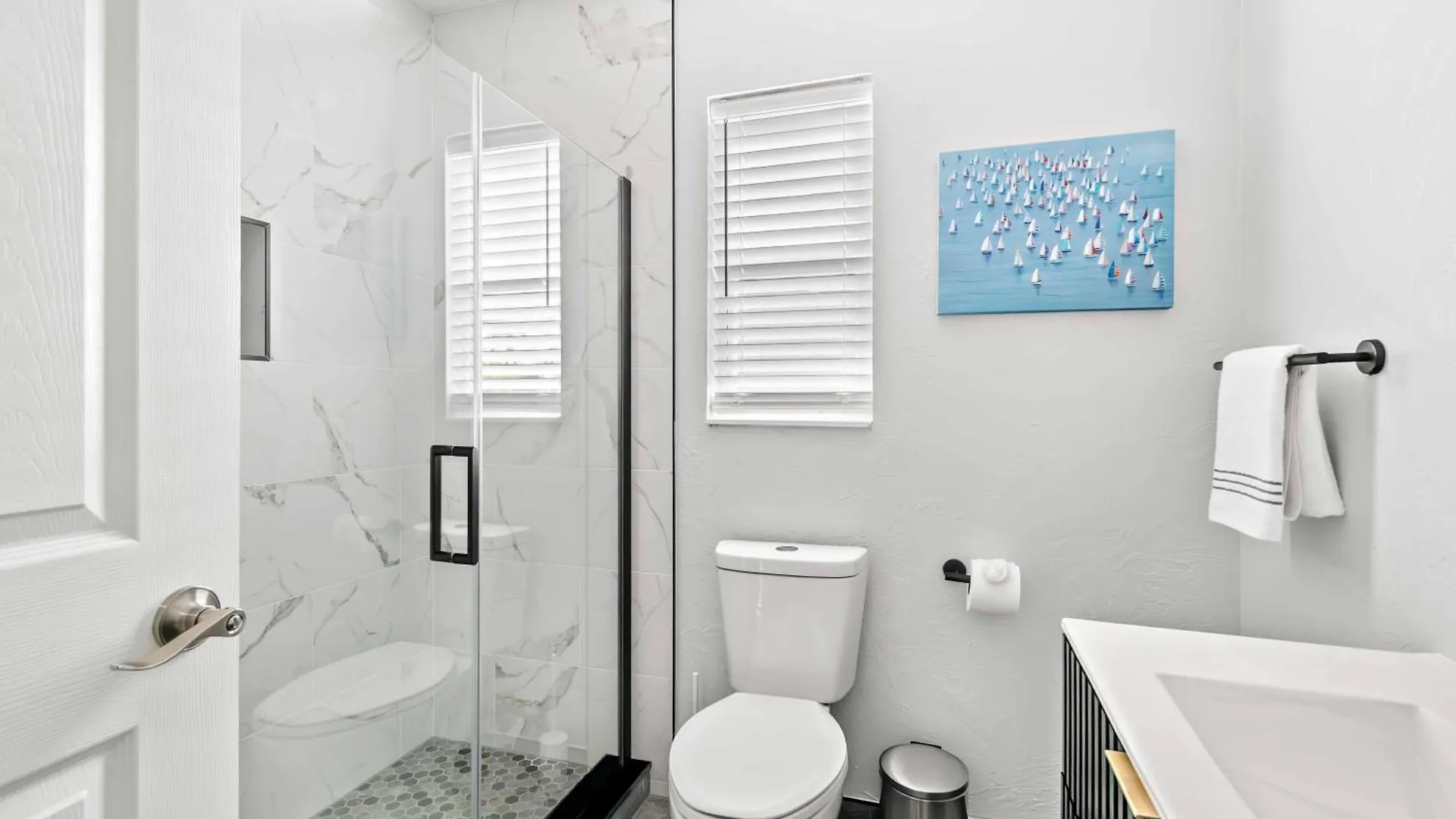 Villa Relaxing Family Getaway With Heated Pool And
