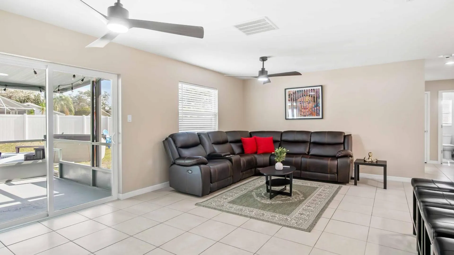 Villa Relaxing Family Getaway With Heated Pool And
