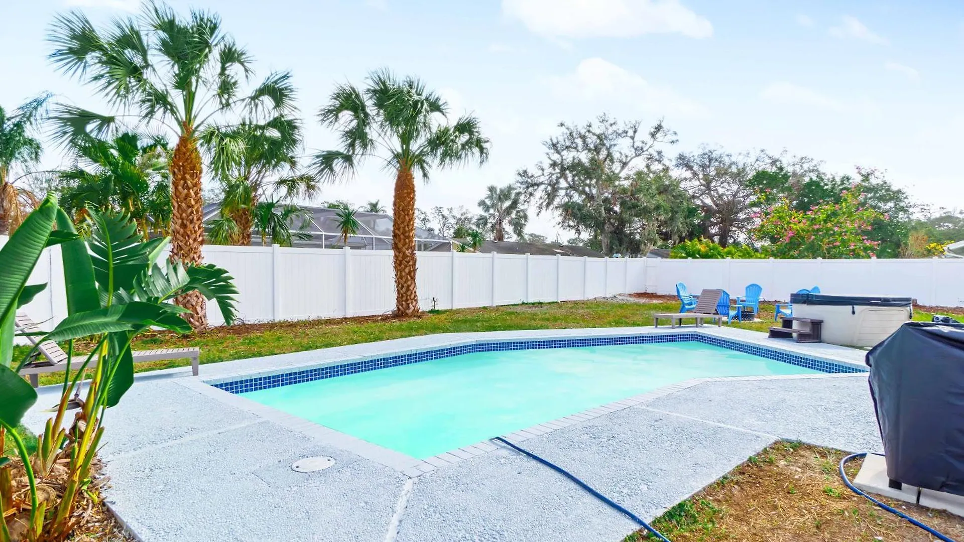 Relaxing Family Getaway With Heated Pool And Sarasota