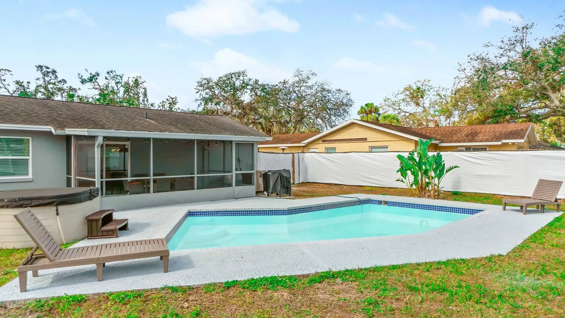 Villa Relaxing Family Getaway With Heated Pool And *