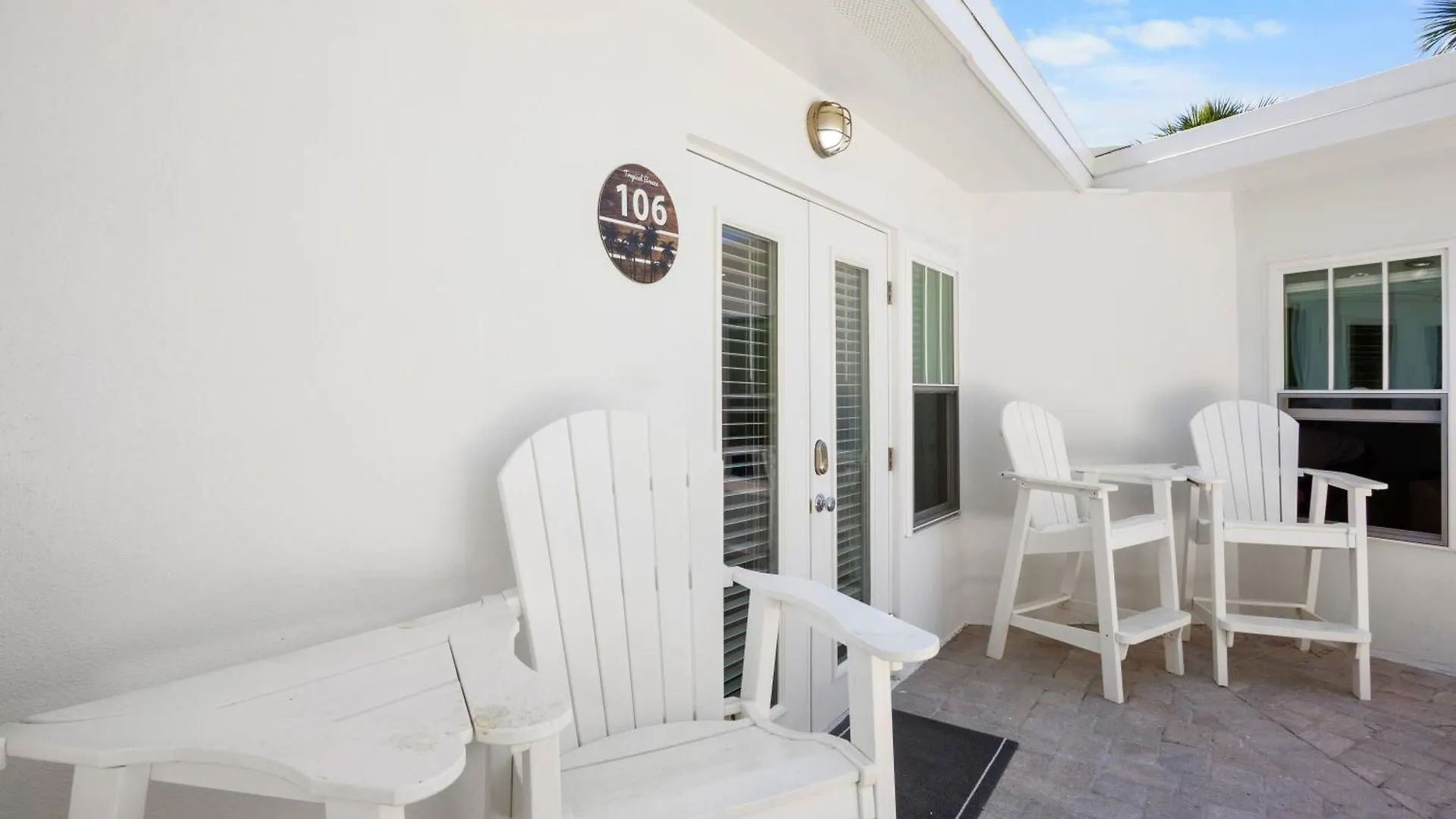 Hotel apartamentowy Tropical Breeze 3*