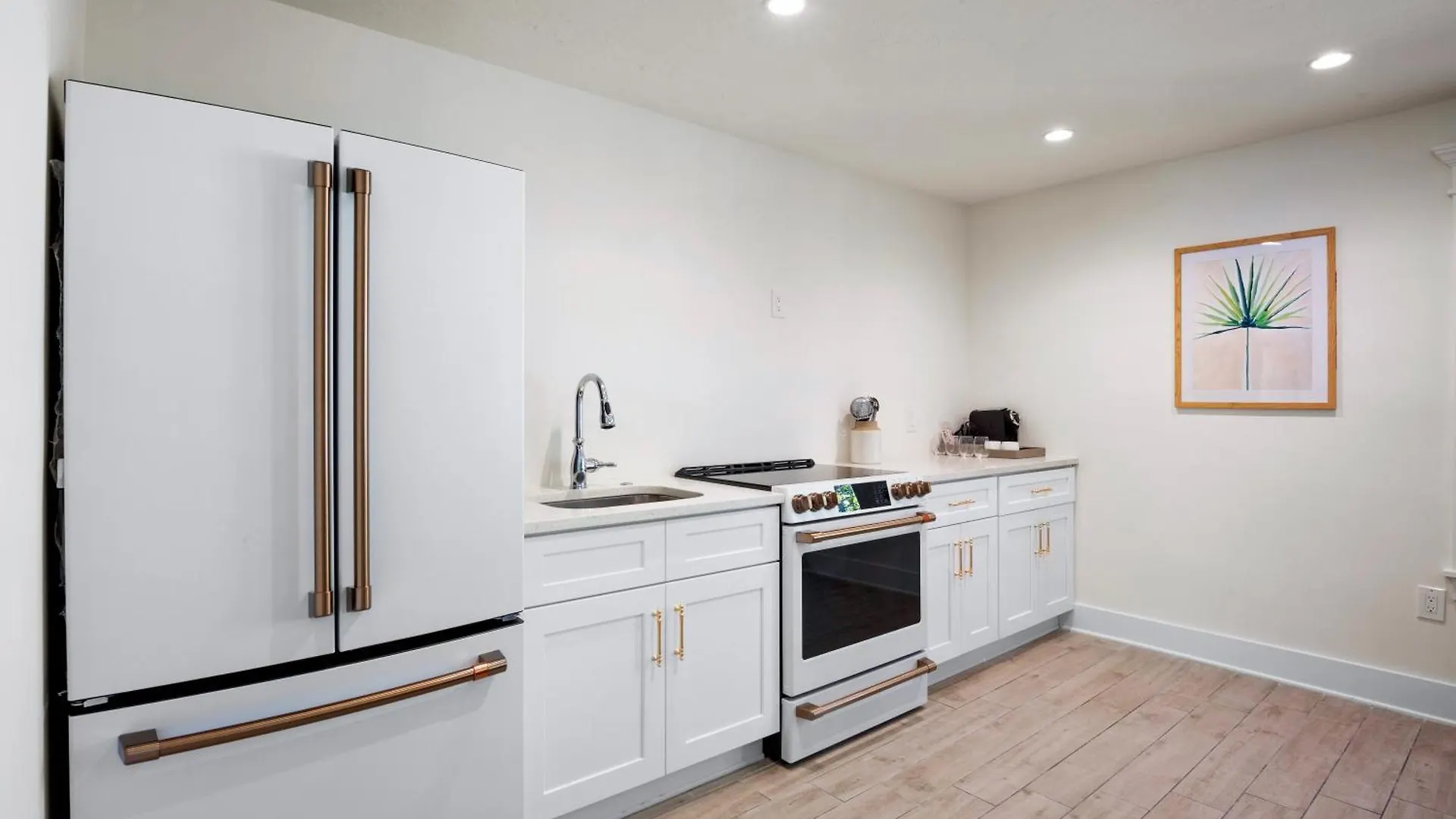 Tropical Breeze Hotel apartamentowy Sarasota