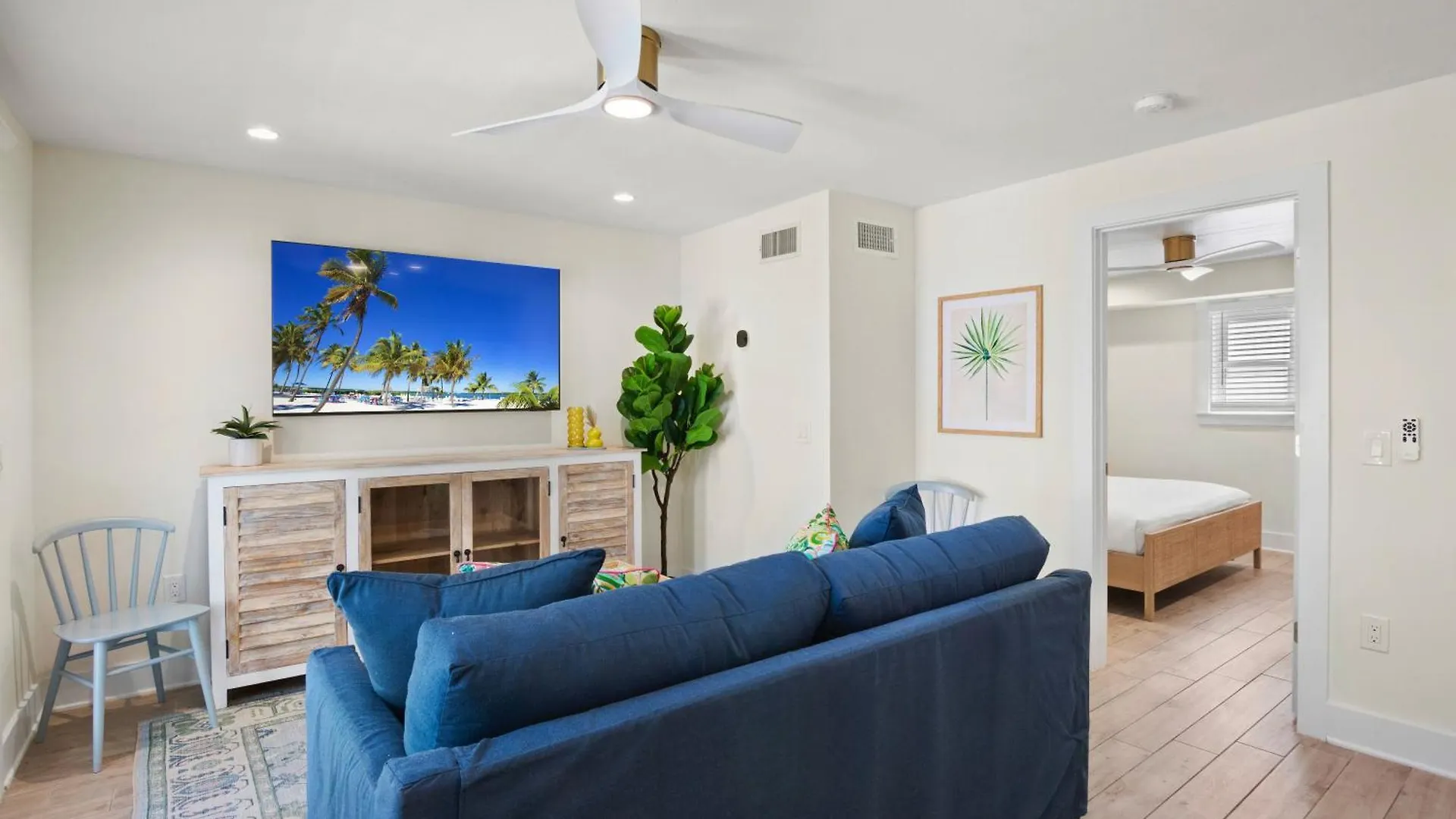 Tropical Breeze Hotel apartamentowy