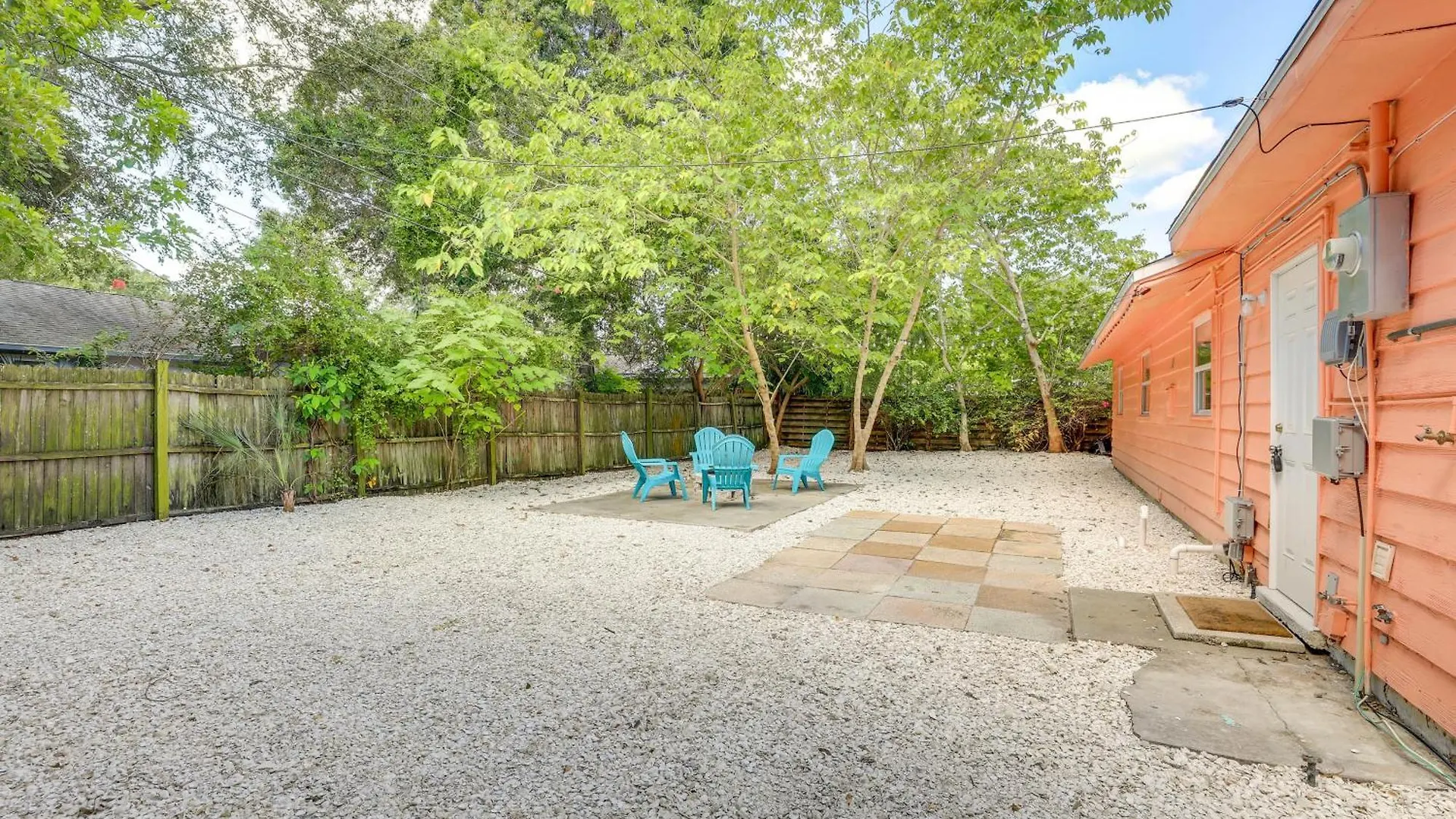 Boho-chic Hideaway Yard And Fire Pit! Sarasota