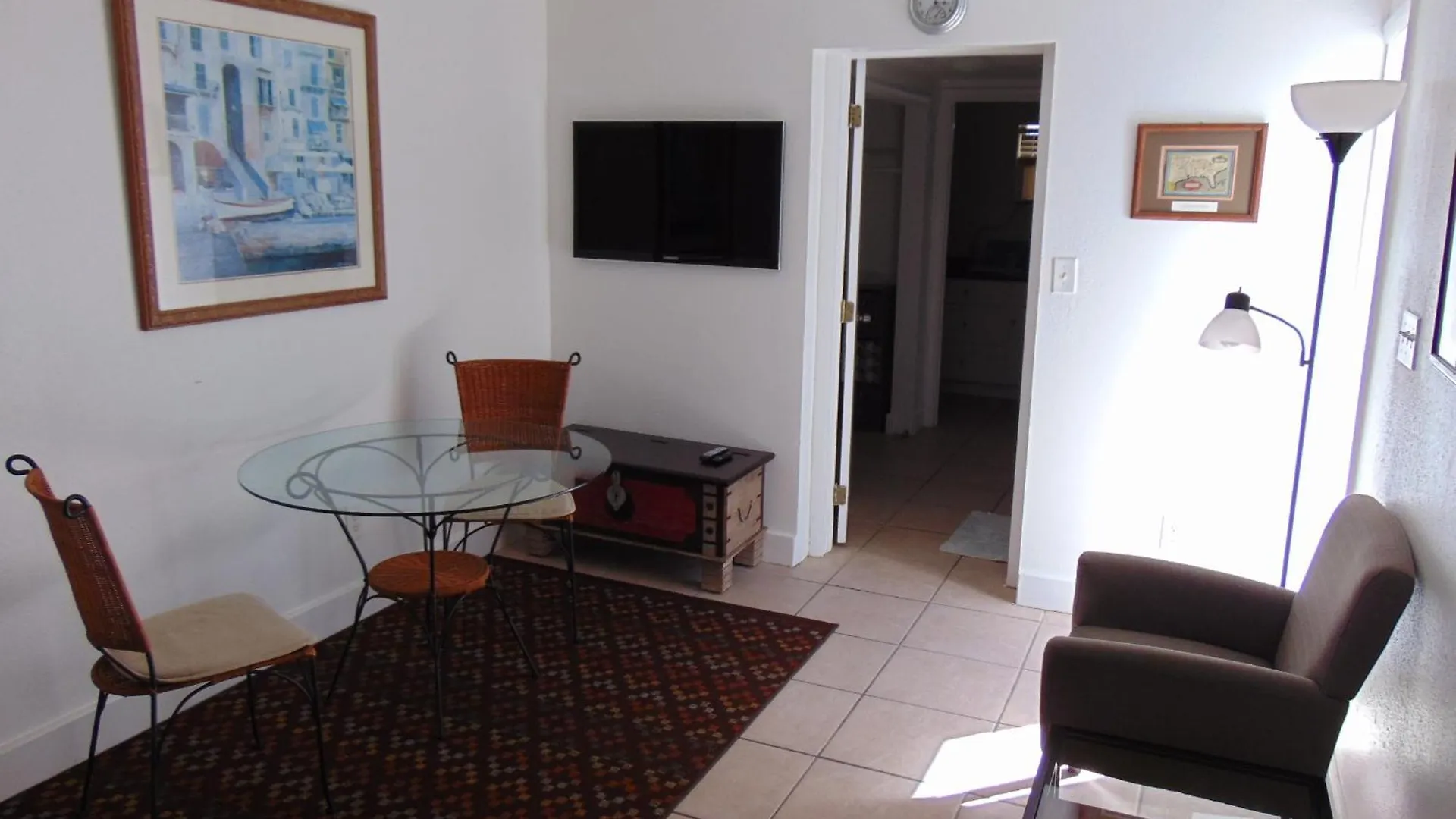 Apartment Springs *