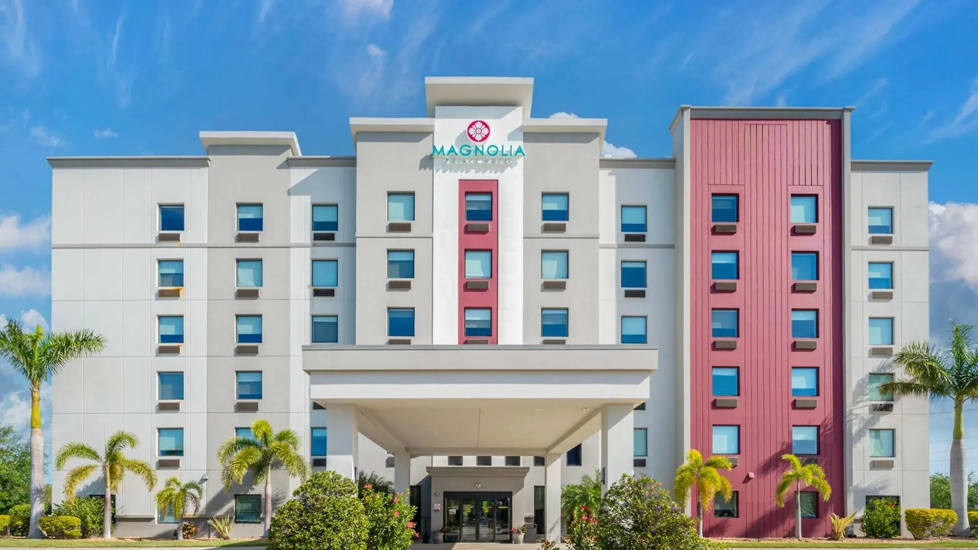 Magnolia Pointe; Bw Signature Collection Hotel